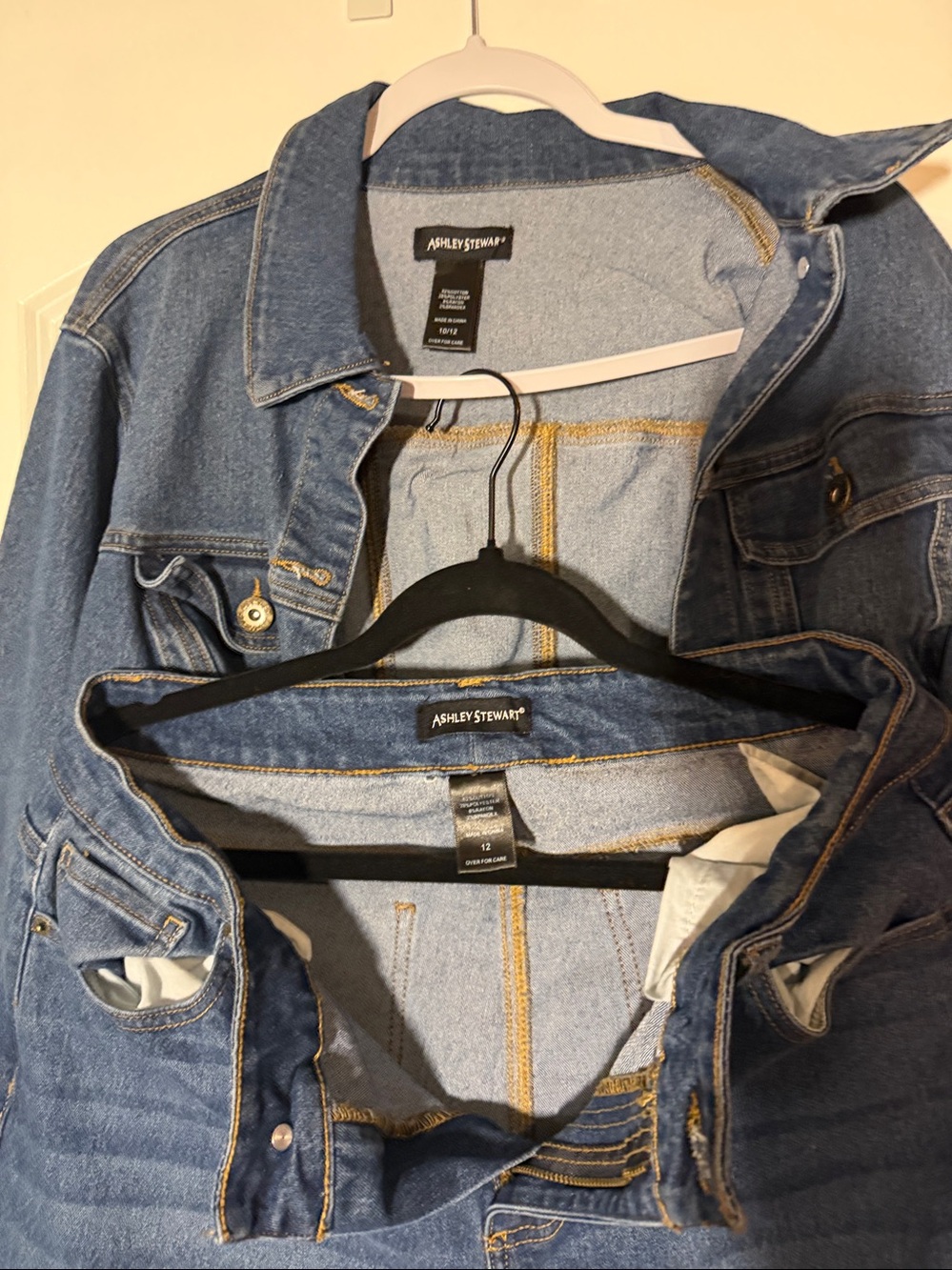 Denim Jacket and Jeans Set - Blue Women's Jeans - Picture 2 of 4
